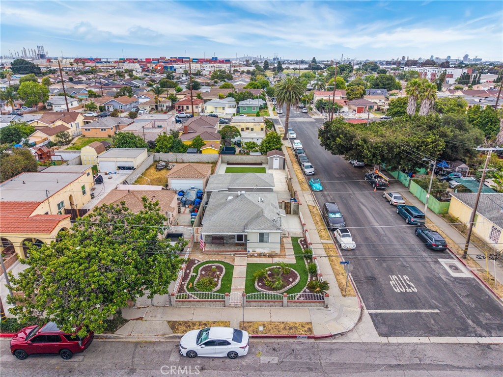 1502 Lakme Avenue Property Photo 32