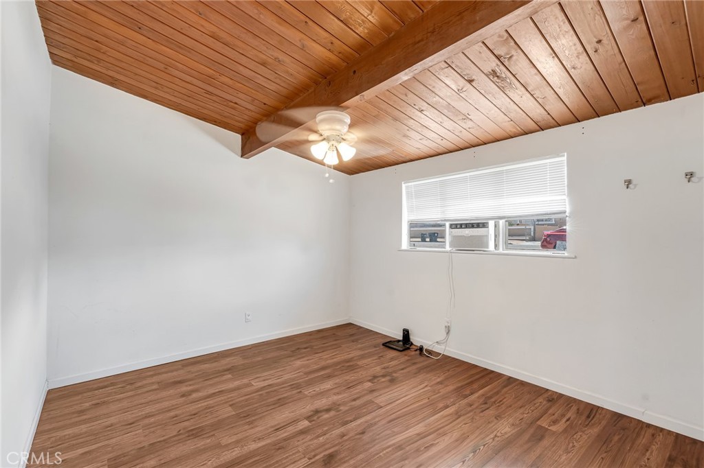 25634 Bejoal St Property Photo 8