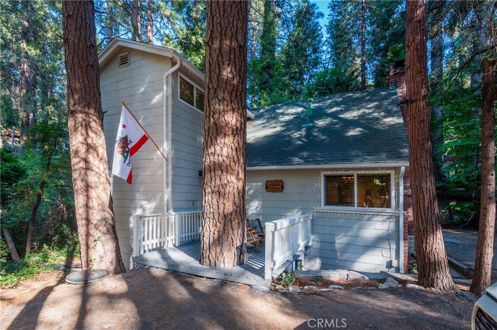 640 Pyramid Property Photo 1