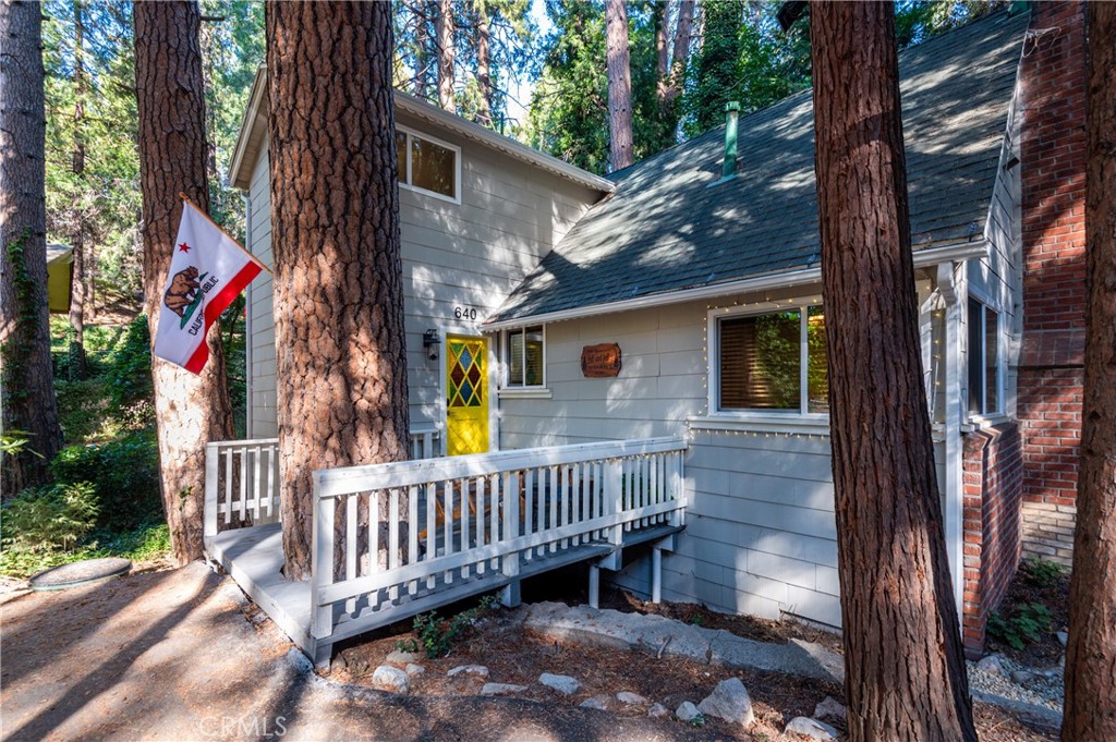 640 Pyramid Property Photo 2