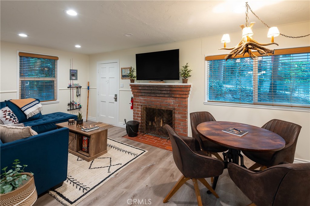 640 Pyramid Property Photo 9