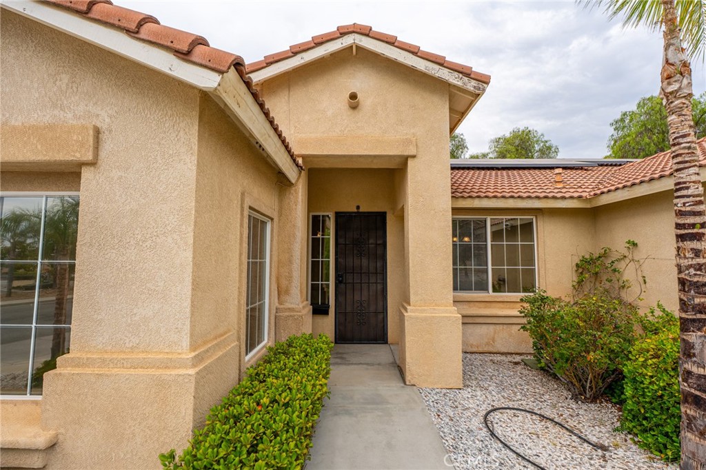 31600 Saddle Ridge Drive Property Photo 4