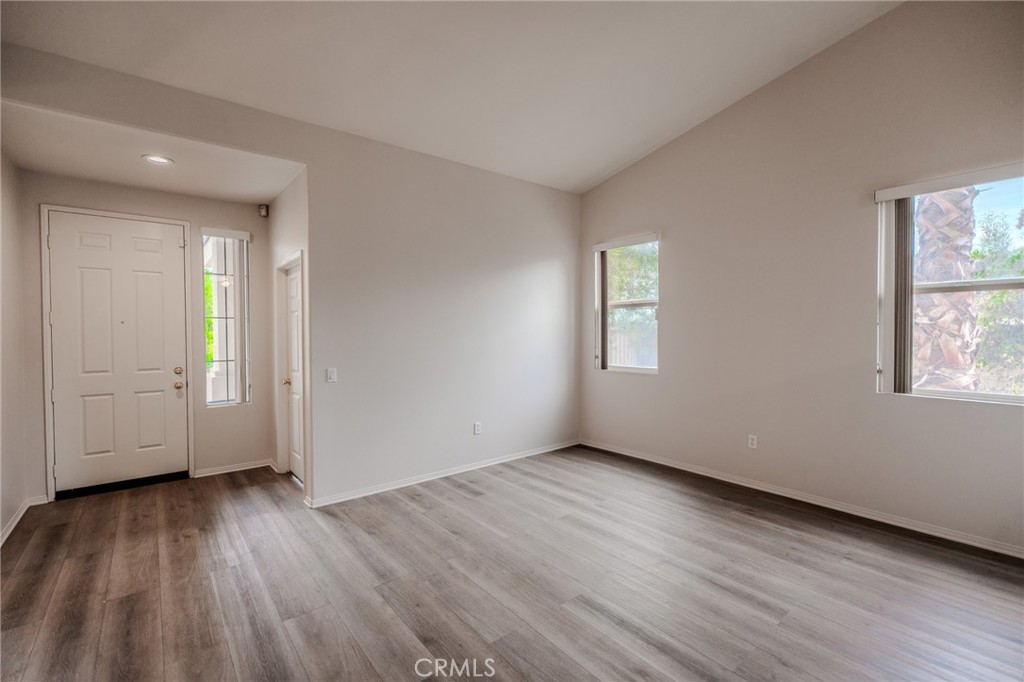 31600 Saddle Ridge Drive Property Photo 8