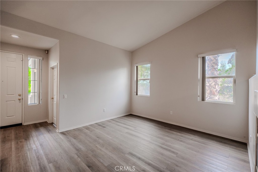 31600 Saddle Ridge Drive Property Photo 9