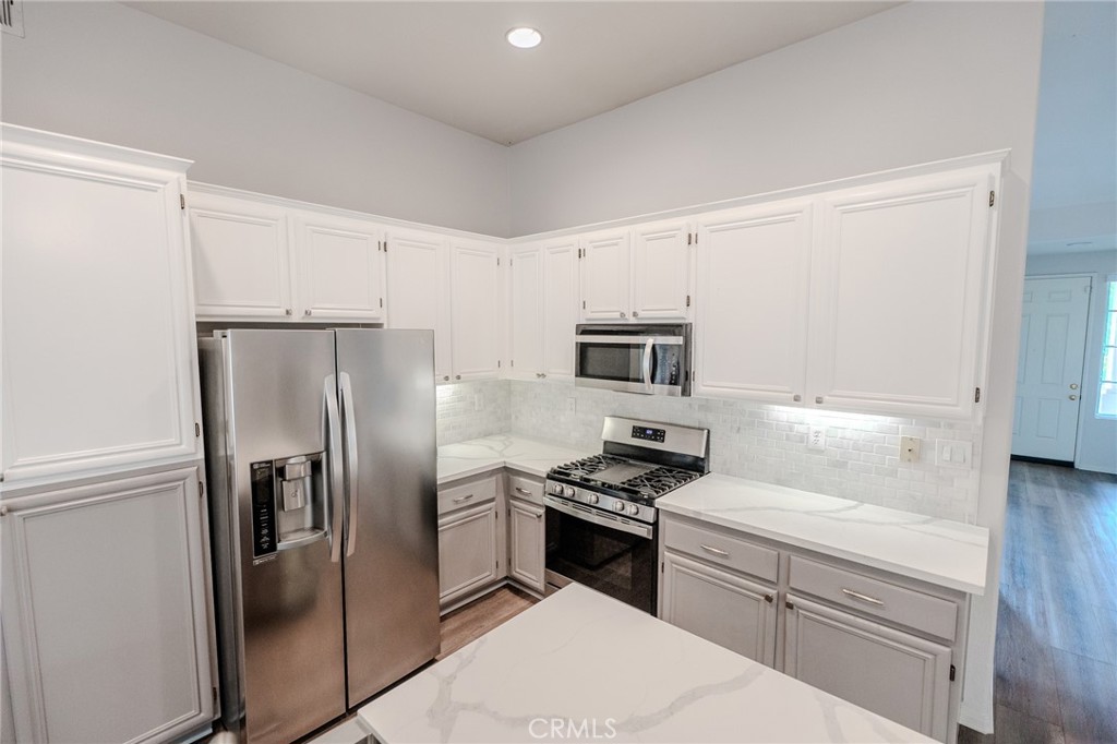 31600 Saddle Ridge Drive Property Photo 17
