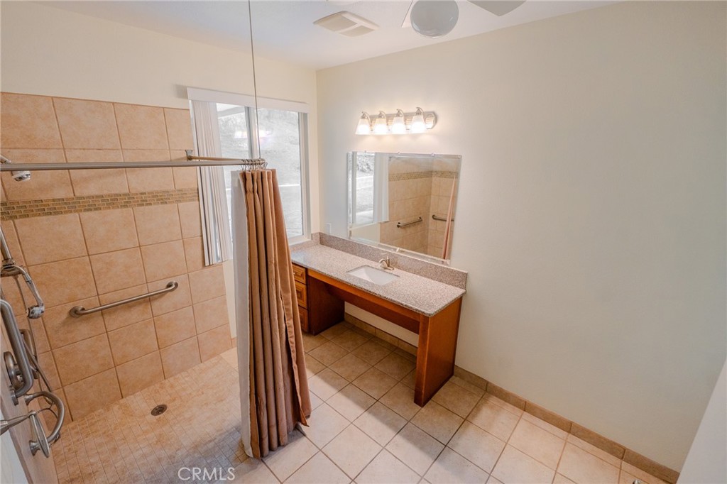 31600 Saddle Ridge Drive Property Photo 24
