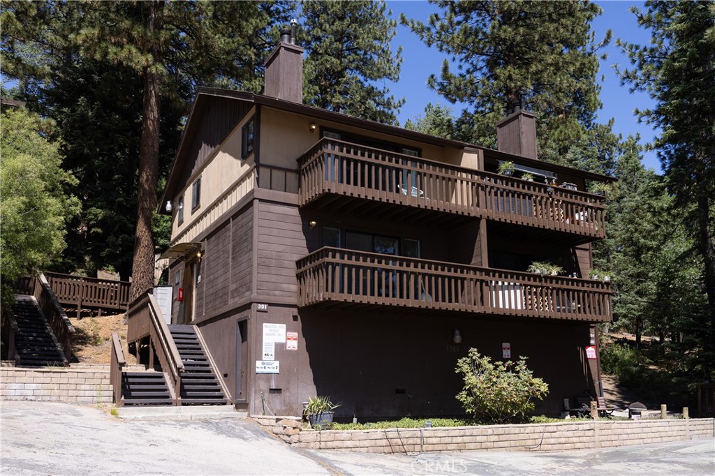 1264 Club View Property Photo 1