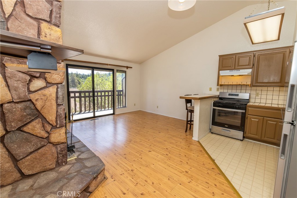 1264 Club View Property Photo 31