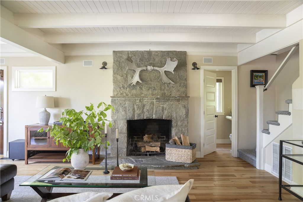 27780 Lakes Edge Road Property Photo 9