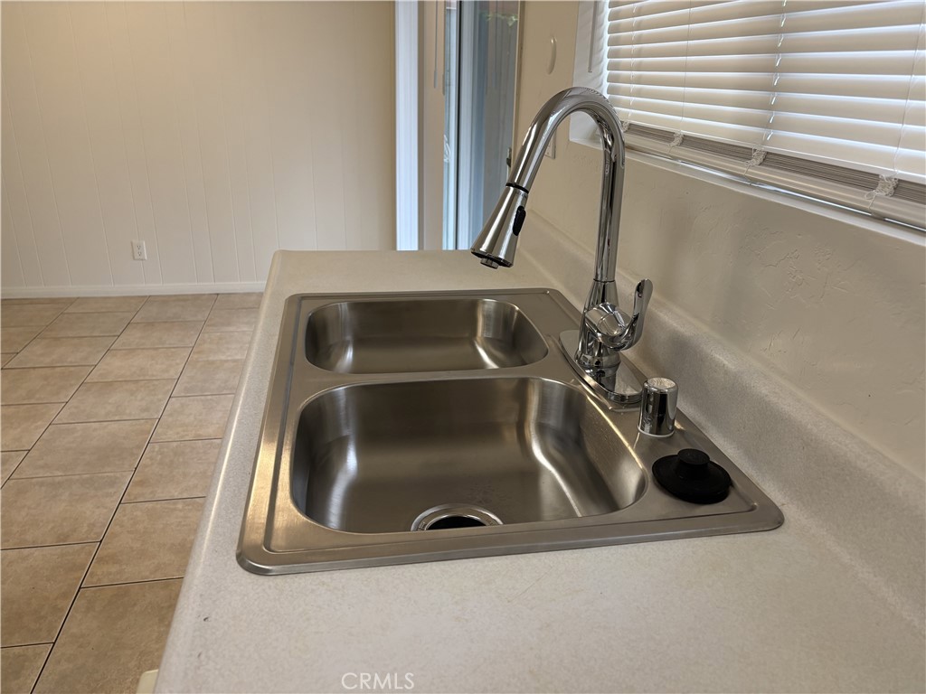 16578 Montego Way Property Photo 7