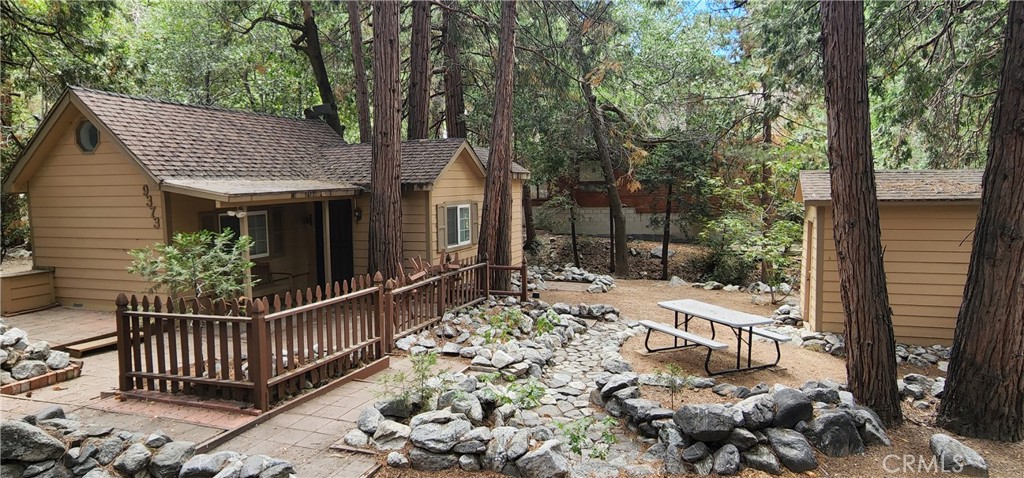 9373 Quercus Property Photo 1