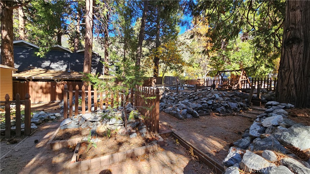 9373 Quercus Property Photo 4