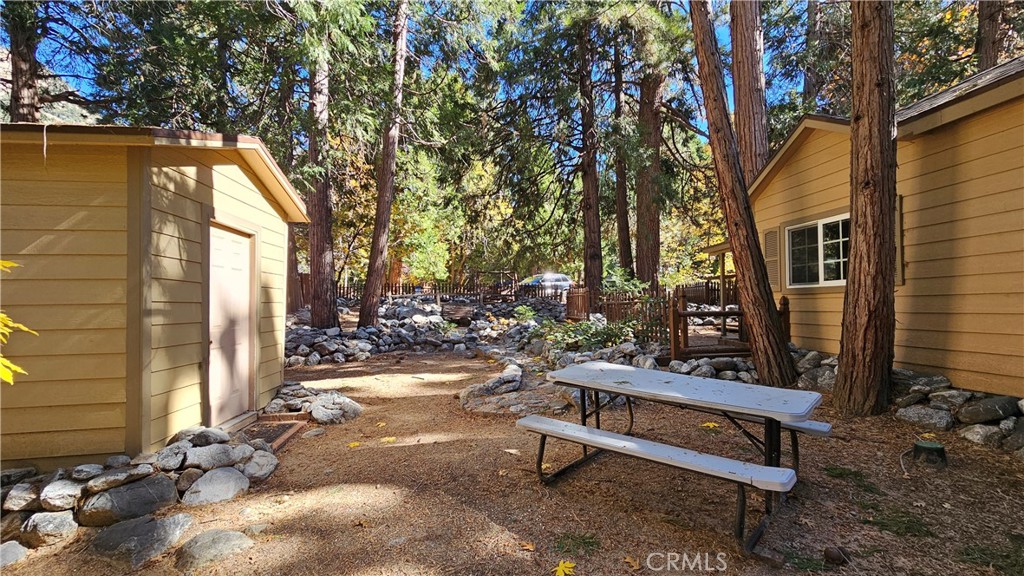 9373 Quercus Property Photo 6
