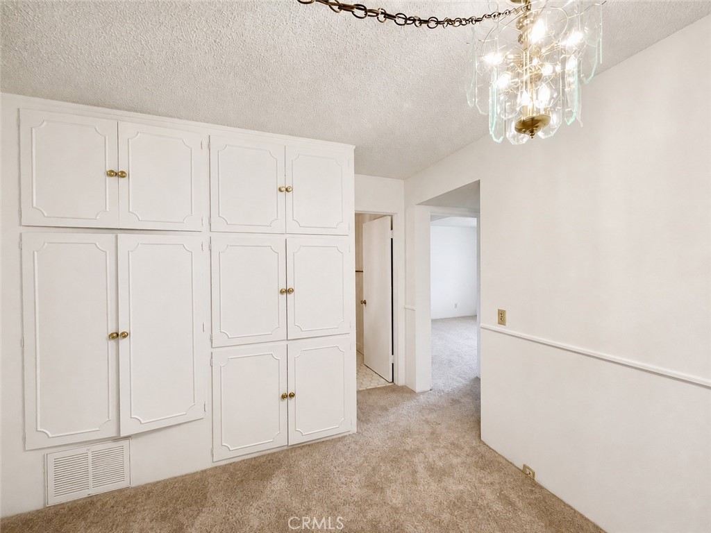139 E Cypress Property Photo 17