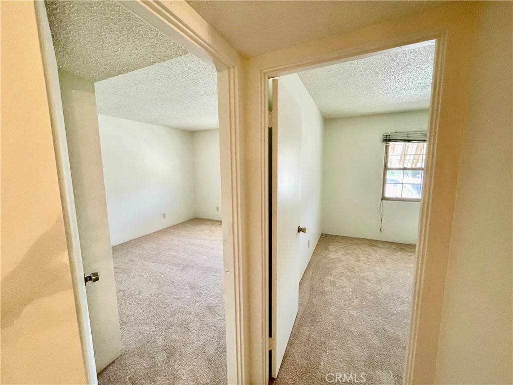 139 E Cypress Property Photo 23