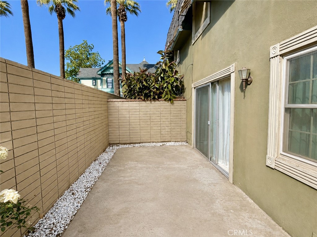 139 E Cypress Property Photo 31
