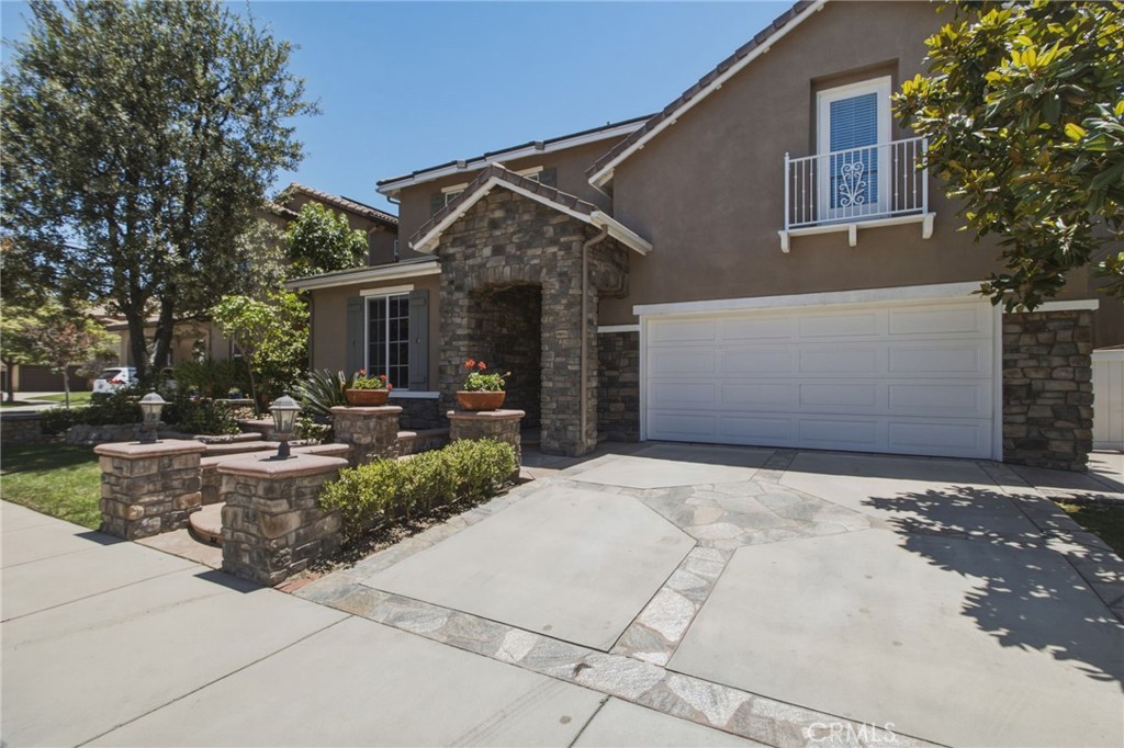 11077 Kalmia Court Property Photo 2