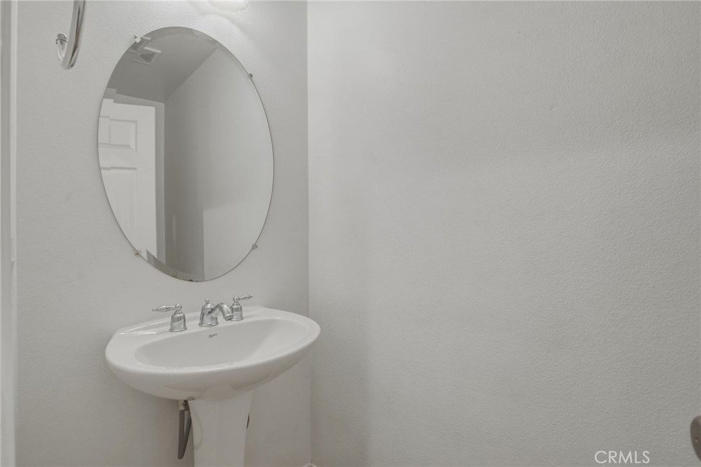 11077 Kalmia Court Property Photo 16