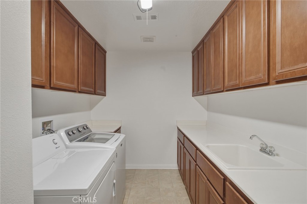 11077 Kalmia Court Property Photo 26