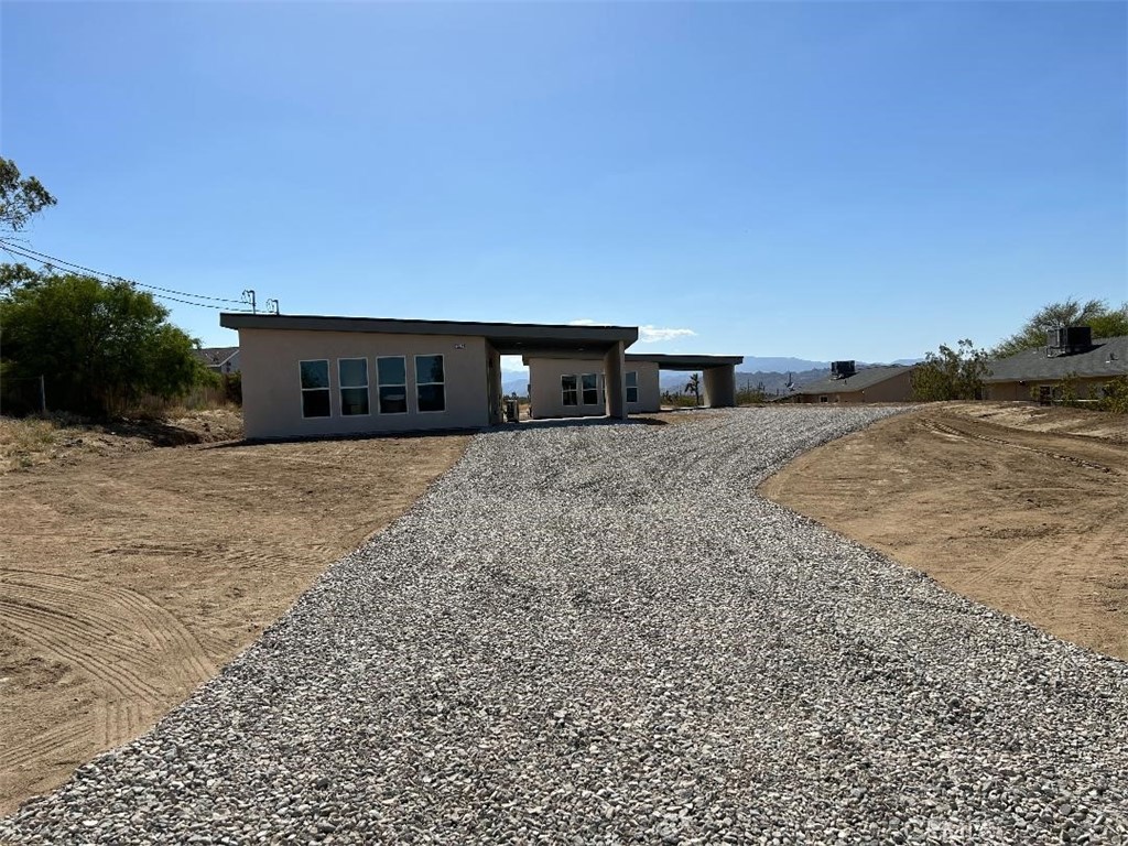 7374 Olympic Road Property Photo 2