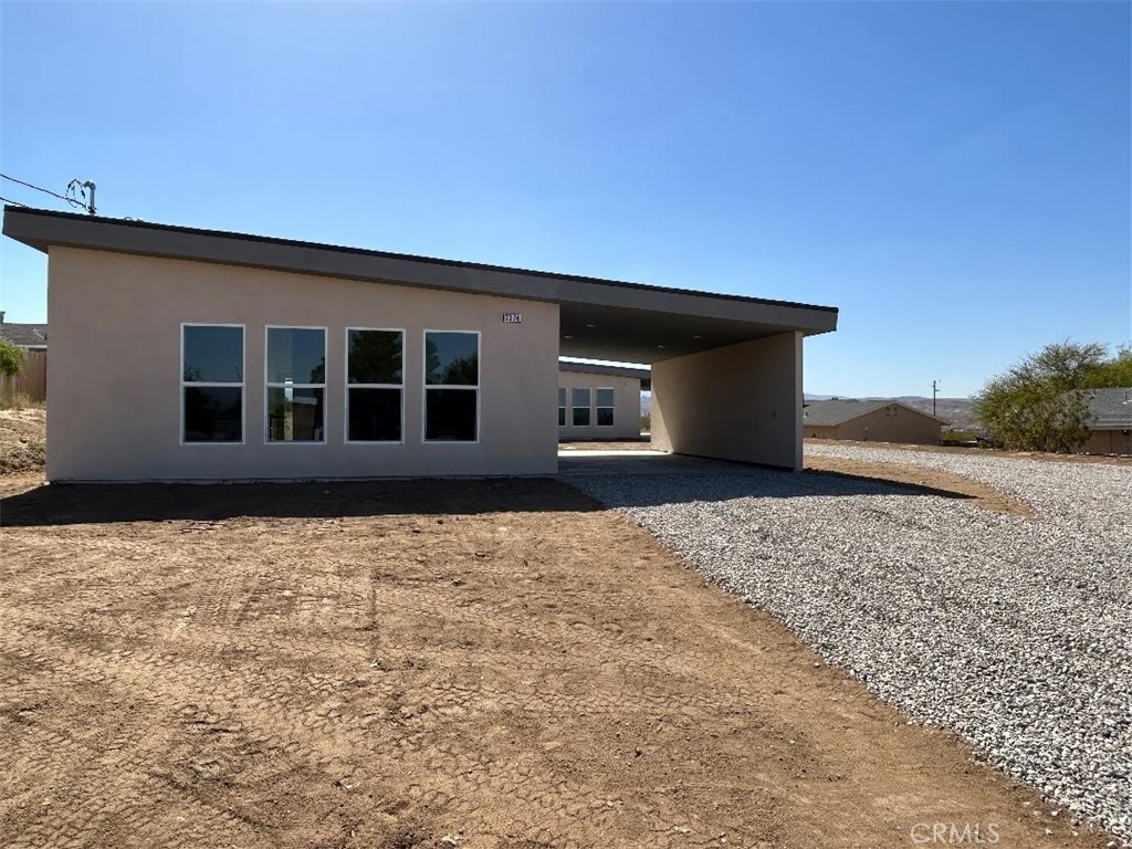 7374 Olympic Road Property Photo 3