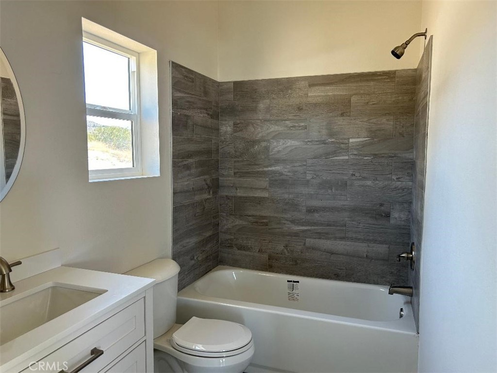 7374 Olympic Road Property Photo 22
