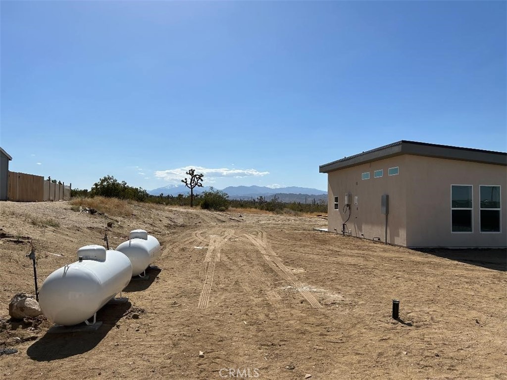 7374 Olympic Road Property Photo 26
