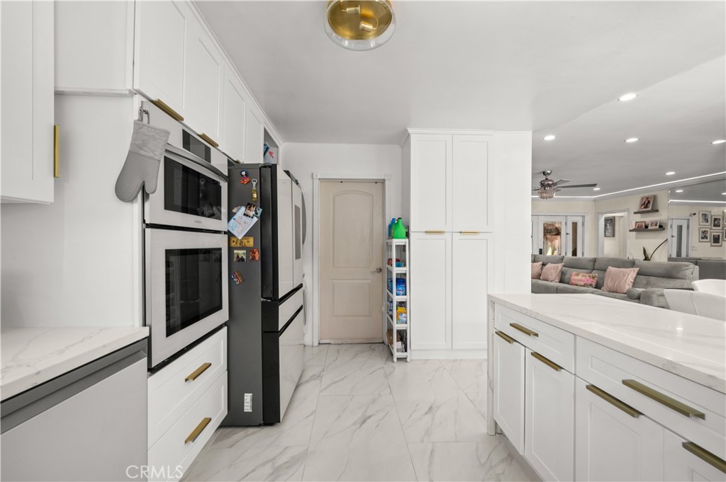 8849 Pico Vista Property Photo 17