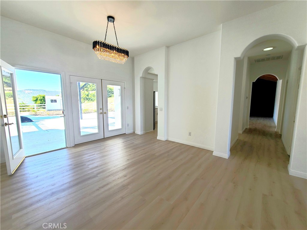 43605 Los Gatos Property Photo 10