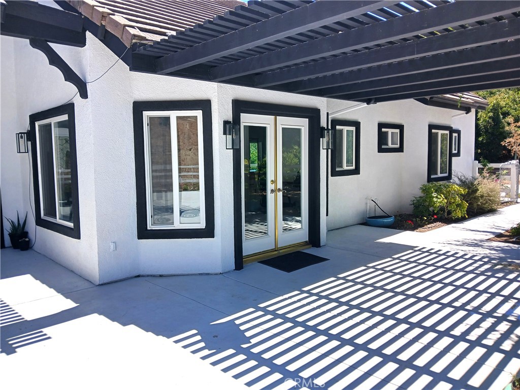 43605 Los Gatos Property Photo 43