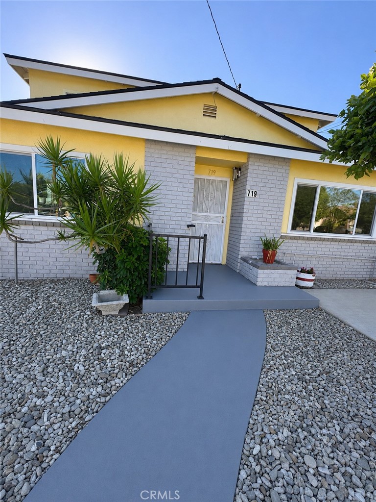 719 Camulos Property Photo 1
