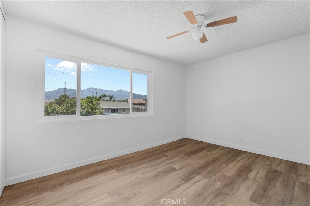 5351 & 5361 W Maitland Street Property Photo 21