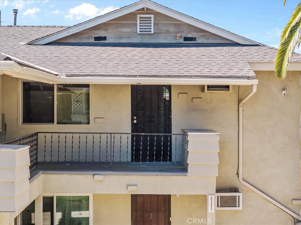 5351 & 5361 W Maitland Street Property Photo 27