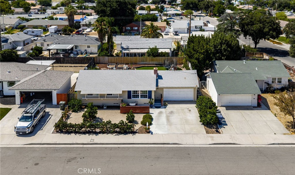 906 Thomas Avenue Property Photo 30