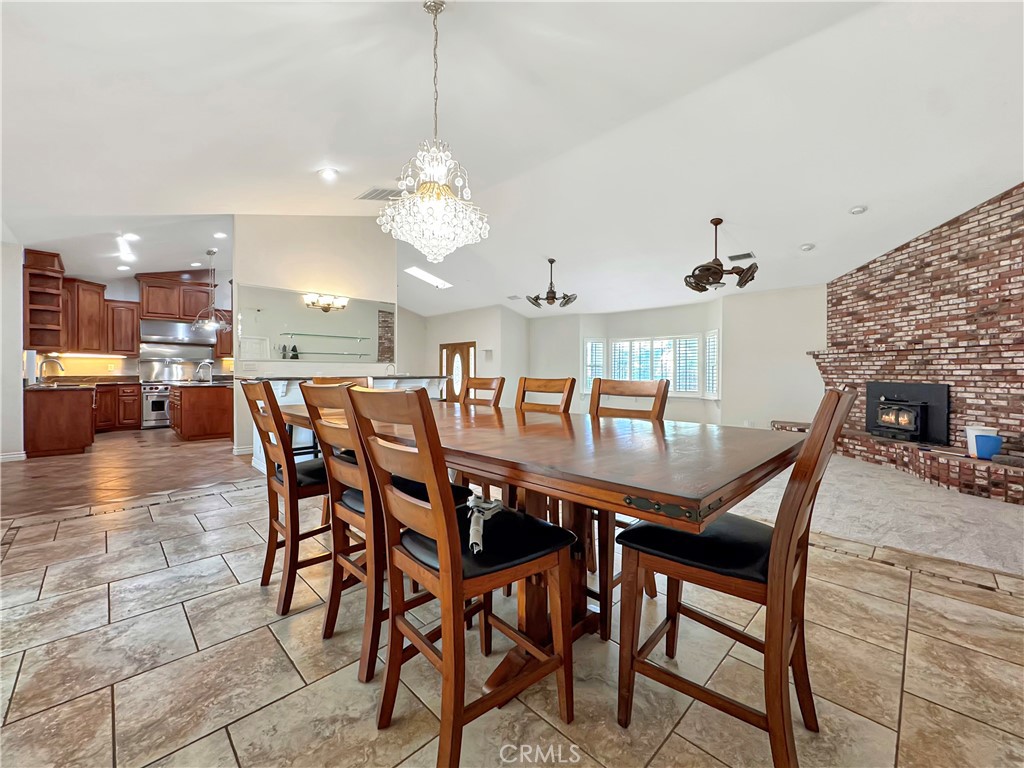 875 Clark Property Photo 6