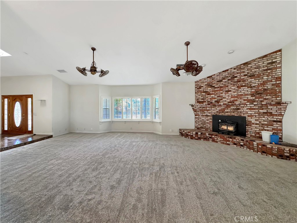 875 Clark Property Photo 16