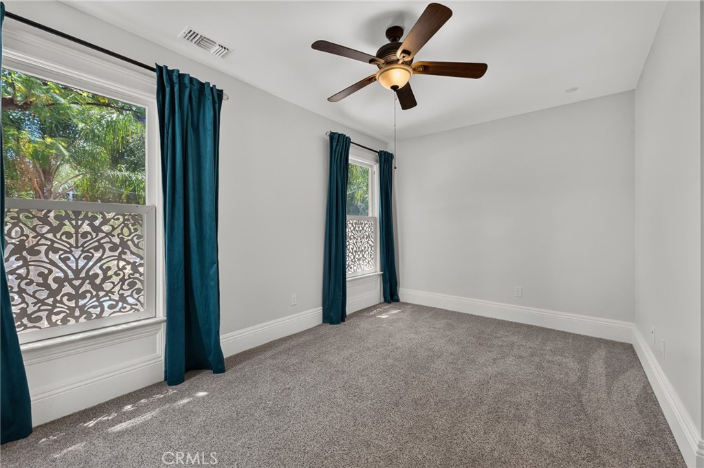 1056 San Jacinto Property Photo 43