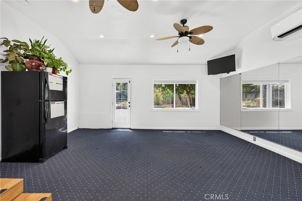 1056 San Jacinto Property Photo 50