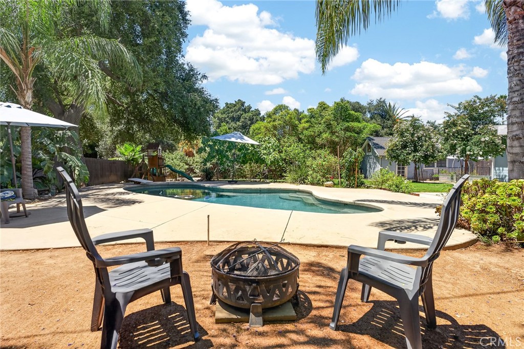 1056 San Jacinto Property Photo 59