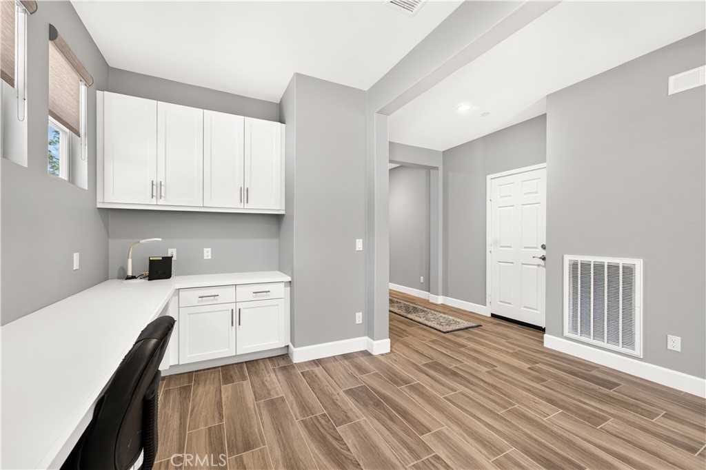 51770 Golden Eagle Property Photo 5