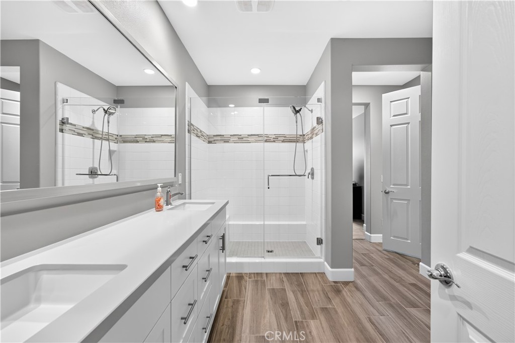 51770 Golden Eagle Property Photo 6