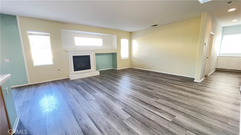 6521 Thistledown Street Property Photo 8