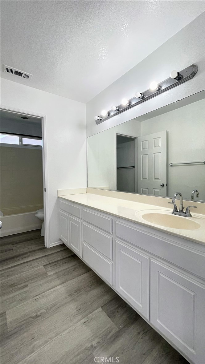 6521 Thistledown Street Property Photo 26