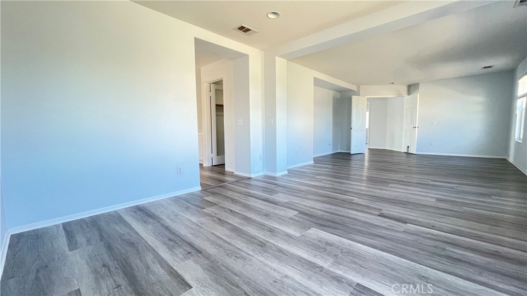 6521 Thistledown Street Property Photo 35