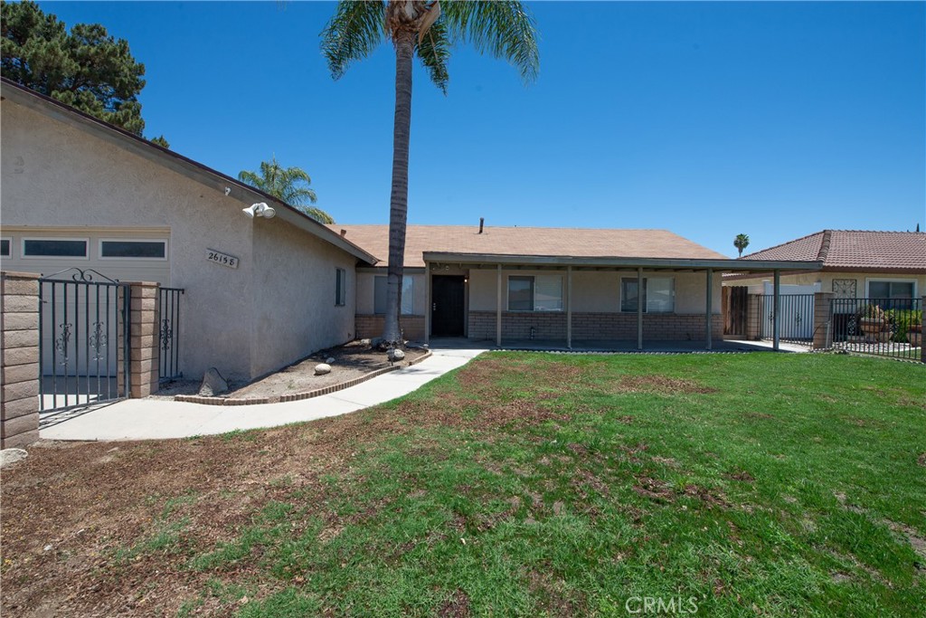 26158 Hemet St Property Photo 2