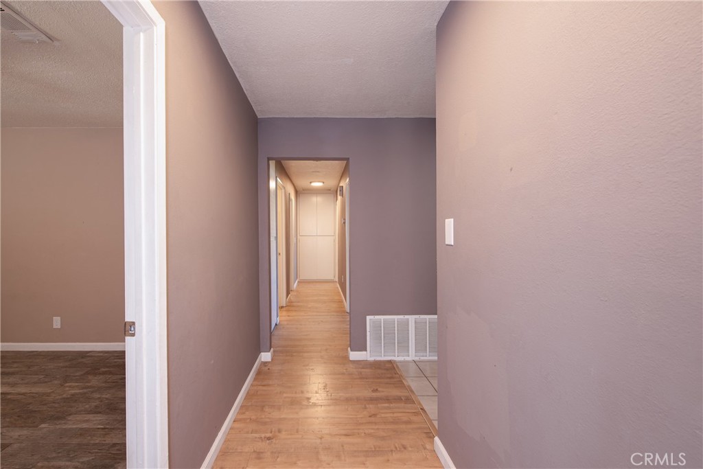 26158 Hemet St Property Photo 11