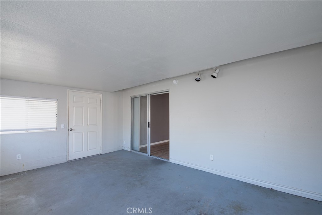 26158 Hemet St Property Photo 22