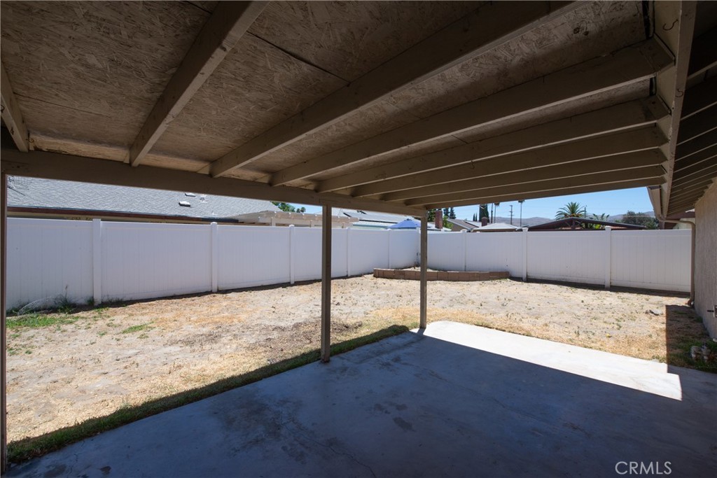 26158 Hemet St Property Photo 23