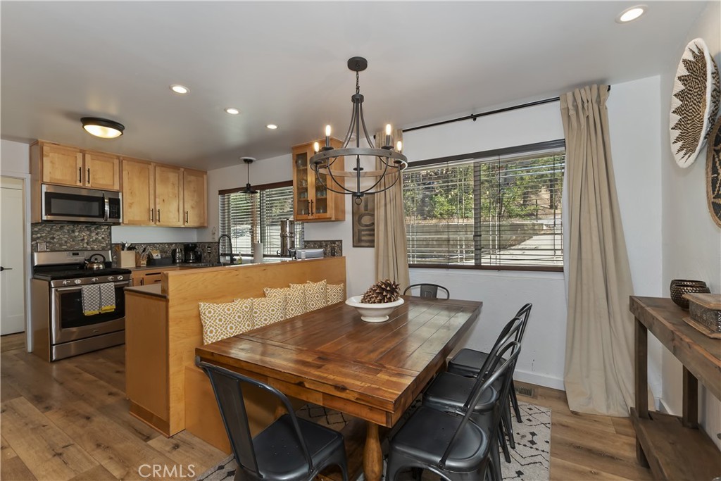 1308 Sequoia Property Photo 12