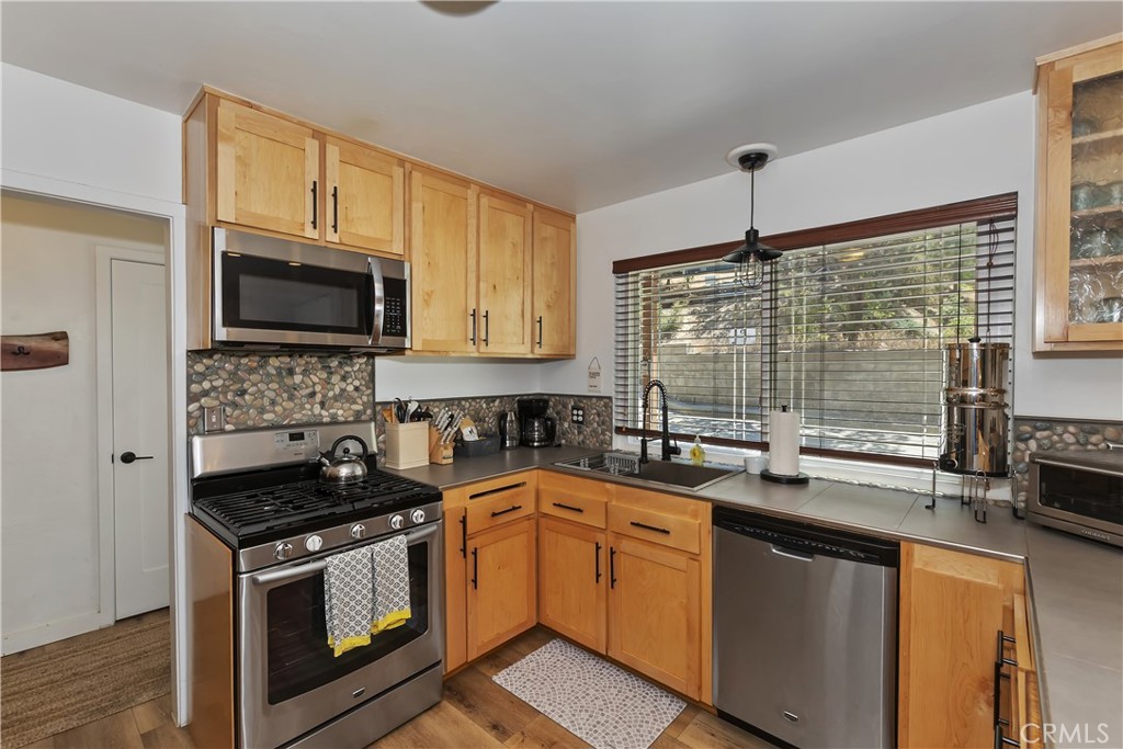 1308 Sequoia Property Photo 13